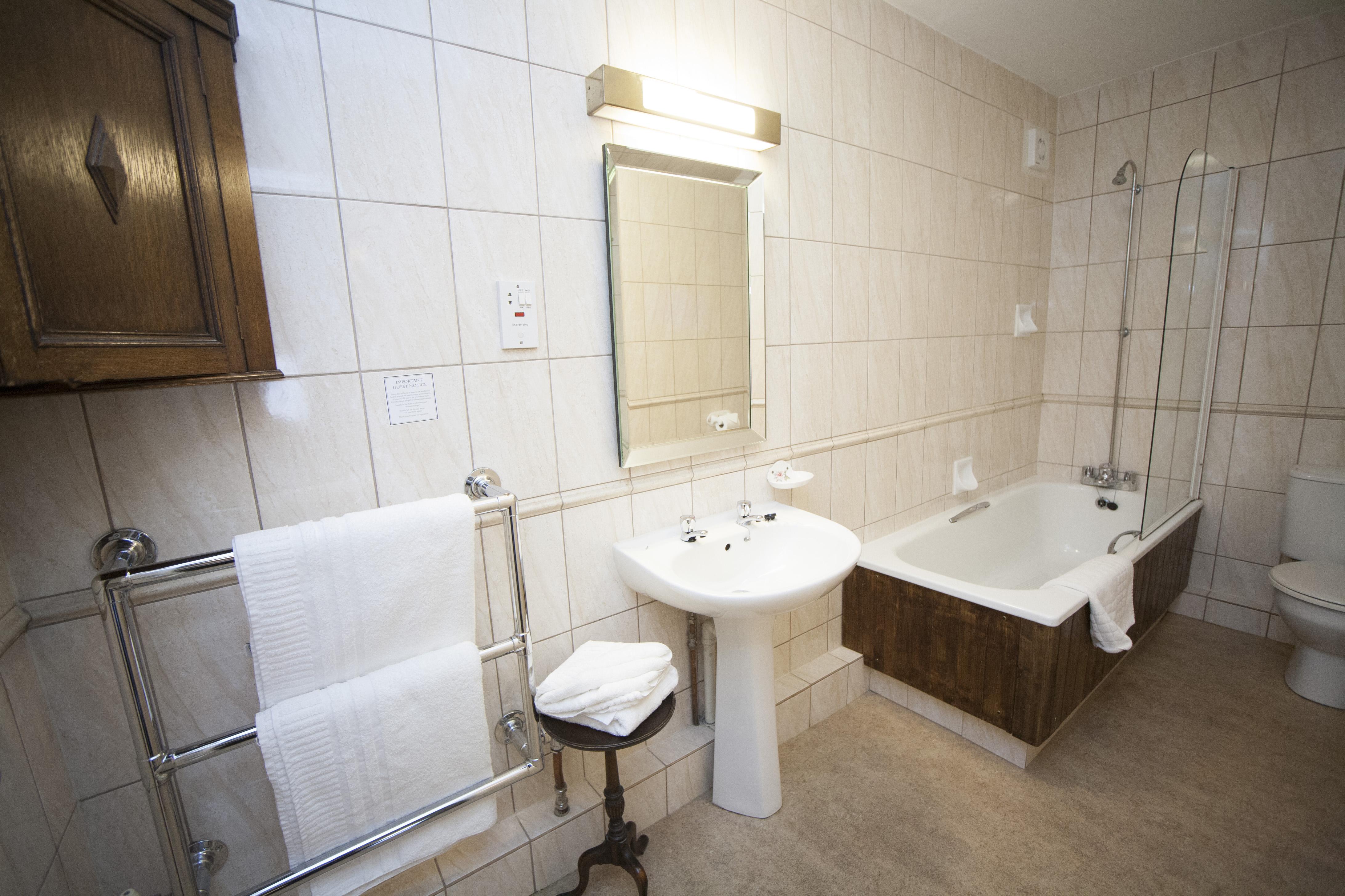 The Lion Hotel Shrewsbury Ngoại thất bức ảnh